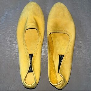 KENNETH COLE NEW YORK YELLOW SUEDE FLATS Italy shoe sz Women *6 Narrow *Display